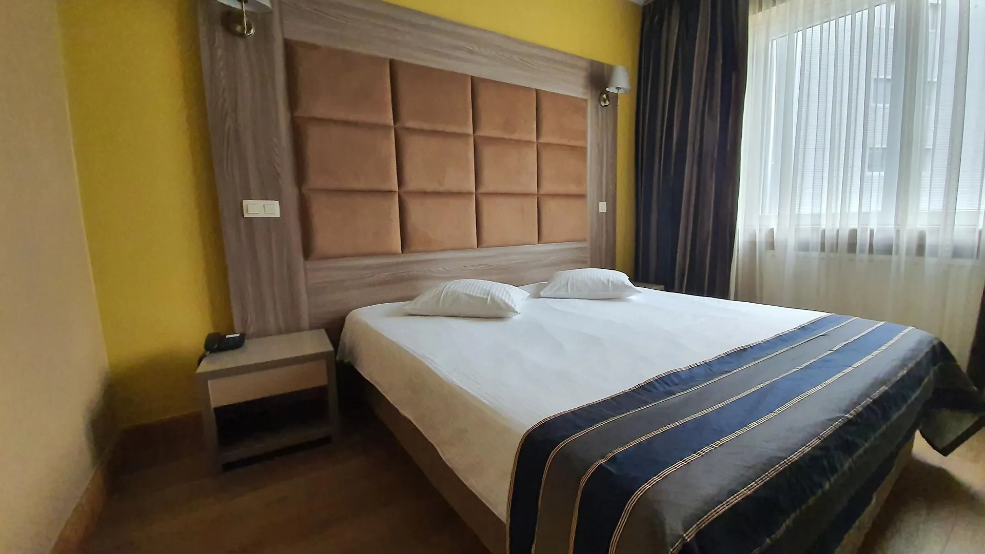 Hotel Midi-Zuid Brussels 3*,